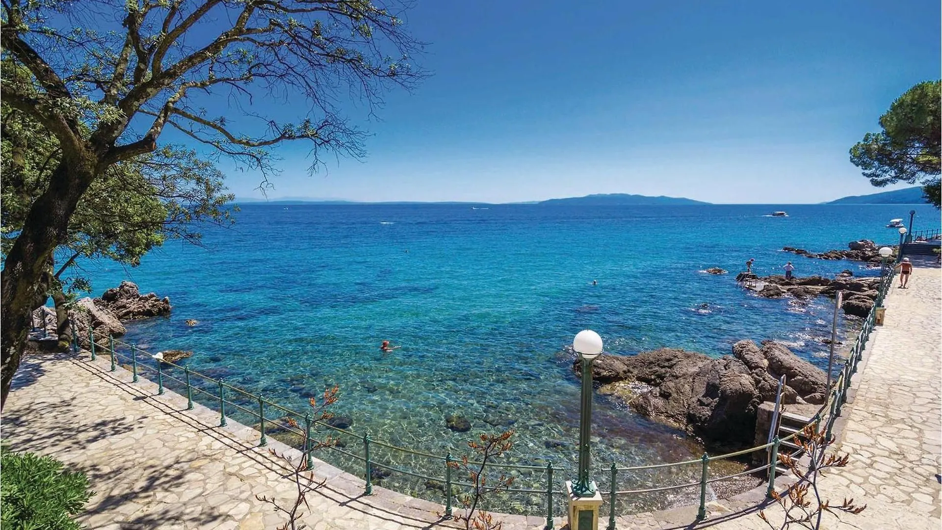 Holiday home Cozy Home In Icici With Harbor View Croatia